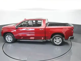 Chevrolet Silverado 1500 2024 4x2 LTZ 4 puertas Cabina Crew 5.8 ft. SB