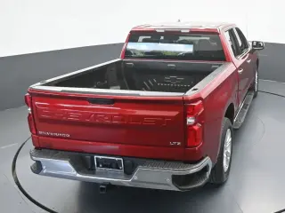 Chevrolet Silverado 1500 2024 4x2 LTZ 4 puertas Cabina Crew 5.8 ft. SB