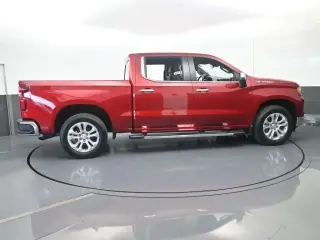Chevrolet Silverado 1500 2024 4x2 LTZ 4 puertas Cabina Crew 5.8 ft. SB