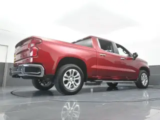 Chevrolet Silverado 1500 2024 4x2 LTZ 4 puertas Cabina Crew 5.8 ft. SB