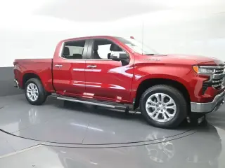 Chevrolet Silverado 1500 2024 4x2 LTZ 4 puertas Cabina Crew 5.8 ft. SB