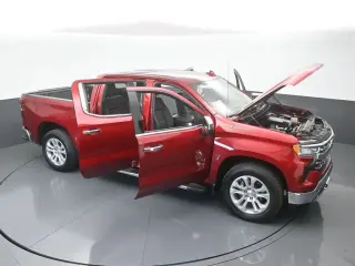 Chevrolet Silverado 1500 2024 4x2 LTZ 4 puertas Cabina Crew 5.8 ft. SB