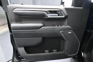 Chevrolet Silverado 1500 2022 4x2 LTZ 4 puertas Cabina Crew 5.8 pies. Caja corta