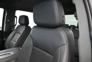 Chevrolet Silverado 1500 2022 4x2 LTZ 4 puertas Cabina Crew 5.8 pies. Caja corta