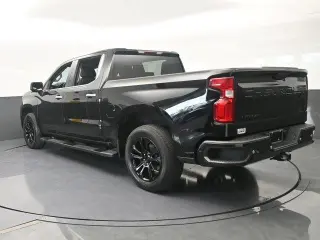 Chevrolet Silverado 1500 2022 4x2 LTZ 4 puertas Cabina Crew 5.8 pies. Caja corta