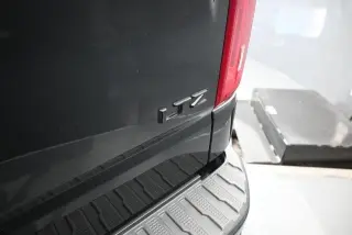 Chevrolet Silverado 1500 2022 4x2 LTZ 4 puertas Cabina Crew 5.8 pies. Caja corta