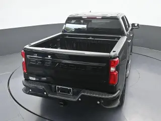 Chevrolet Silverado 1500 2022 4x2 LTZ 4 puertas Cabina Crew 5.8 pies. Caja corta