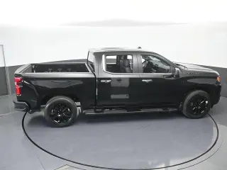 Chevrolet Silverado 1500 2022 4x2 LTZ 4 puertas Cabina Crew 5.8 pies. Caja corta