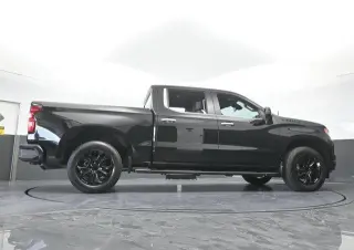 Chevrolet Silverado 1500 2022 4x2 LTZ 4 puertas Cabina Crew 5.8 pies. Caja corta