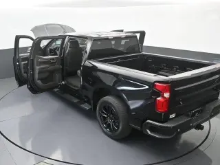 Chevrolet Silverado 1500 2022 4x2 LTZ 4 puertas Cabina Crew 5.8 pies. Caja corta