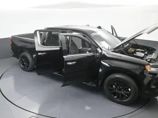 Chevrolet Silverado 1500 2022 4x2 LTZ 4 puertas Cabina Crew 5.8 pies. Caja corta