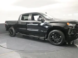 Chevrolet Silverado 1500 2022 4x2 LTZ 4 puertas Cabina Crew 5.8 pies. Caja corta