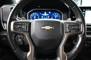 Chevrolet Silverado 1500 2023 4x4 High Country 4 puertas Cabina Crew 5.8 pies. Caja corta