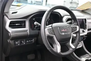 GMC Acadia 2023 SLT 4 puertas SUV