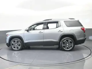 GMC Acadia 2023 SLT 4 puertas SUV