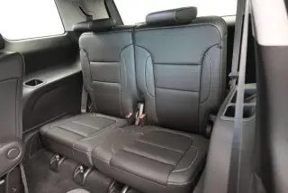GMC Acadia 2023 SLT 4 puertas SUV