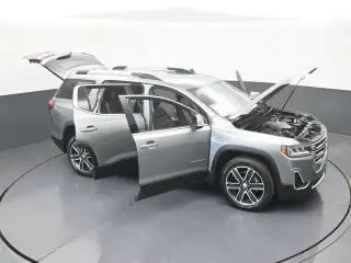 GMC Acadia 2023 SLT 4 puertas SUV