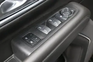 Chevrolet Tahoe 2024 4x2 LT 4 puertas SUV