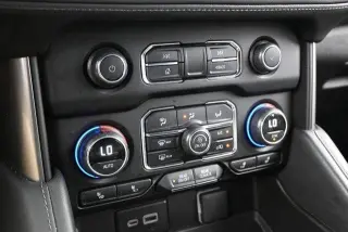 Chevrolet Tahoe 2024 4x2 LT 4 puertas SUV