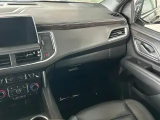 Chevrolet Suburban 2024 4x4 LT 4 puertas SUV
