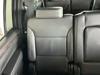Chevrolet Suburban 2024 4x4 LT 4 puertas SUV