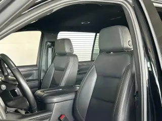 Chevrolet Suburban 2024 4x4 LT 4 puertas SUV