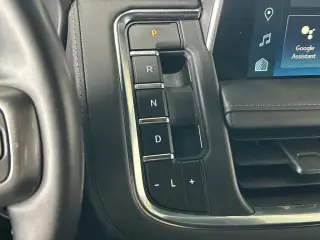 Chevrolet Suburban 2024 4x4 LT 4 puertas SUV