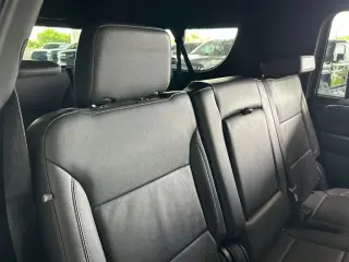 Chevrolet Suburban 2024 4x4 LT 4 puertas SUV