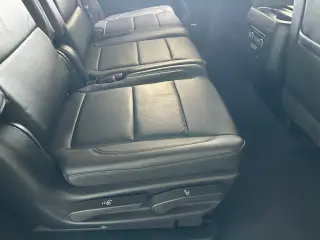 Chevrolet Suburban 2024 4x4 LT 4 puertas SUV