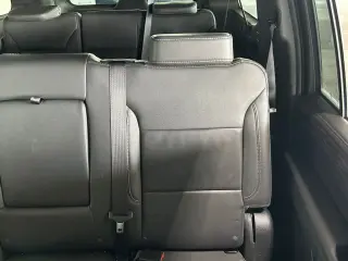 Chevrolet Suburban 2024 4x4 LT 4 puertas SUV