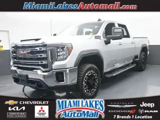 GMC Sierra 2500HD 2023 4x4 SLE 4 puertas Cabina Crew SB
