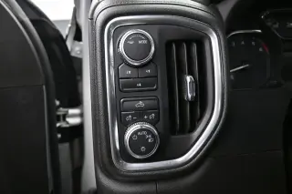 GMC Sierra 2500HD 2023 4x4 SLE 4 puertas Cabina Crew SB