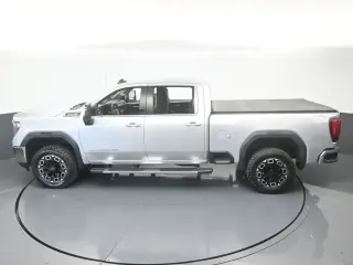 GMC Sierra 2500HD 2023 4x4 SLE 4 puertas Cabina Crew SB