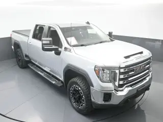 GMC Sierra 2500HD 2023 4x4 SLE 4 puertas Cabina Crew SB