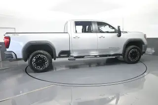 GMC Sierra 2500HD 2023 4x4 SLE 4 puertas Cabina Crew SB