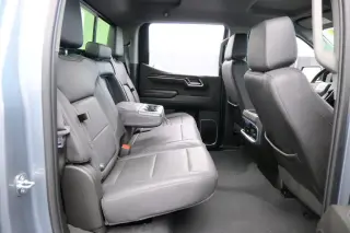 GMC Sierra 1500 2024 4x2 Elevation 4 puertas Cabina Crew 5.8 pies. Caja corta