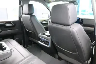 GMC Sierra 1500 2024 4x2 Elevation 4 puertas Cabina Crew 5.8 pies. Caja corta