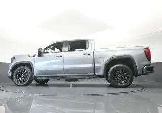 GMC Sierra 1500 2024 4x2 Elevation 4 puertas Cabina Crew 5.8 pies. Caja corta