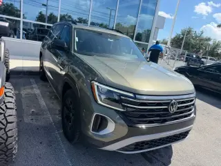 Volkswagen Atlas 2024 Edición Pico AWD SE 4Motion 4 puertas SUV con Tecnología