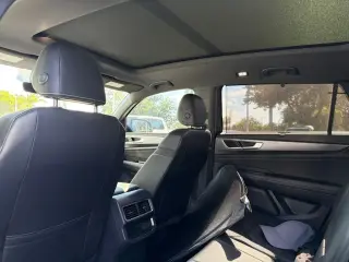 Volkswagen Atlas Cross Sport 2025 SE 4 puertas SUV con Tecnología