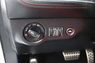 Dodge Challenger 2020 SXT 2 puertas Cupé
