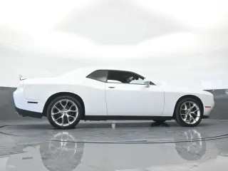 Dodge Challenger 2020 SXT 2 puertas Cupé