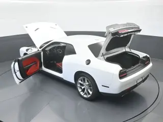 Dodge Challenger 2020 SXT 2 puertas Cupé