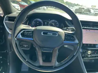 Jeep Grand Cherokee 2024 Summit 4x4 4 puertas SUV