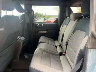 Ford Bronco 2022 4x4 Outer Banks 4 puertas SUV
