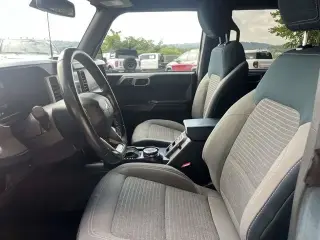 Ford Bronco 2022 4x4 Outer Banks 4 puertas SUV