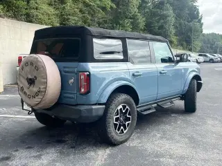 Ford Bronco 2022 4x4 Outer Banks 4 puertas SUV
