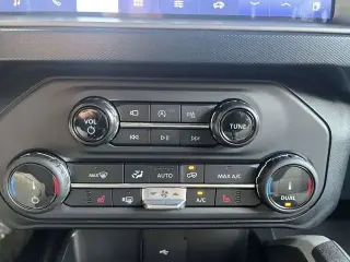Ford Bronco 2022 4x4 Outer Banks 4 puertas SUV