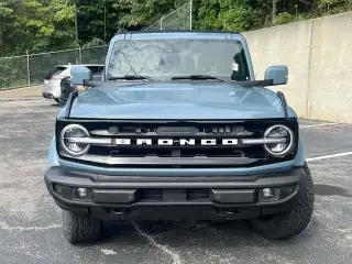 Ford Bronco 2022 4x4 Outer Banks 4 puertas SUV