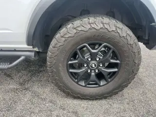 Ford Bronco 2023 4x4 Base Advanced 4dr SUV